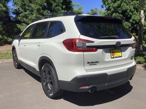 Used 2024 Subaru Ascent Onyx Edition AWD/4WD image 10