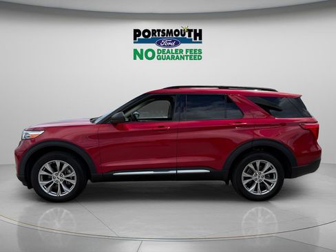 Certified 2022 Ford Explorer XLT w/ Equipment Group 202A AWD/4WD image 2