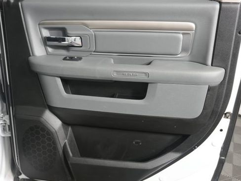 Used 2019 RAM 1500 Warlock AWD/4WD image 33