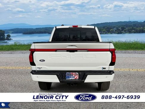 Used 2024 Ford F150 Lightning Platinum image 4