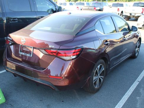Used 2021 Nissan Sentra SV FWD image 6
