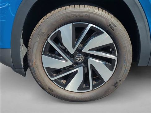 Used 2026 Volkswagen Atlas SE FWD image 16