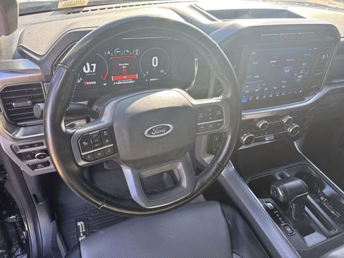 Used 2022 Ford F150 Lariat w/ Equipment Group 502A High image 18