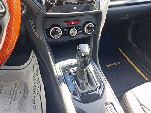 Used 2022 Subaru Crosstrek 2.5i Sport w/ Moonroof Package AWD/4WD image 19