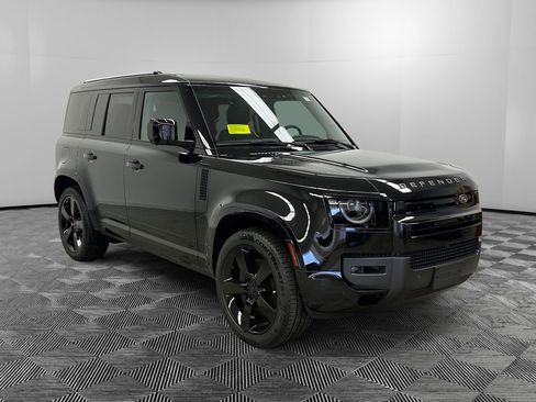 New 2026 Land Rover Defender 110 X-Dynamic SE image 7
