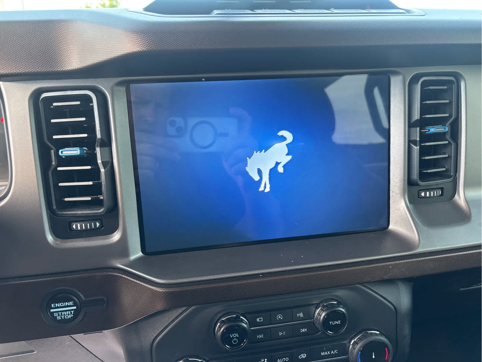 Used 2022 Ford Bronco Outer Banks w/ Sasquatch Package AWD/4WD image 43