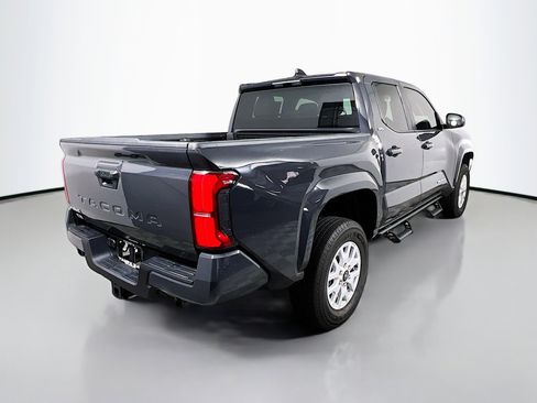 Used 2026 Toyota Tacoma SR5 image 4