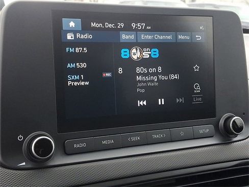 Used 2022 Hyundai Kona SEL w/ Convenience Package image 17