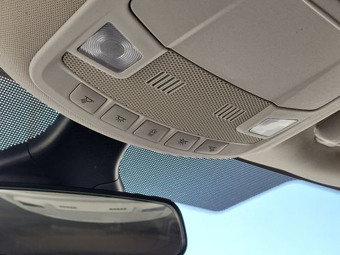 Used 2022 Ford Edge SE image 24