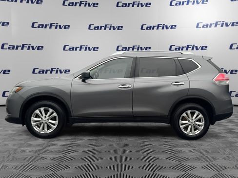 Used 2016 Nissan Rogue SV AWD/4WD image 2