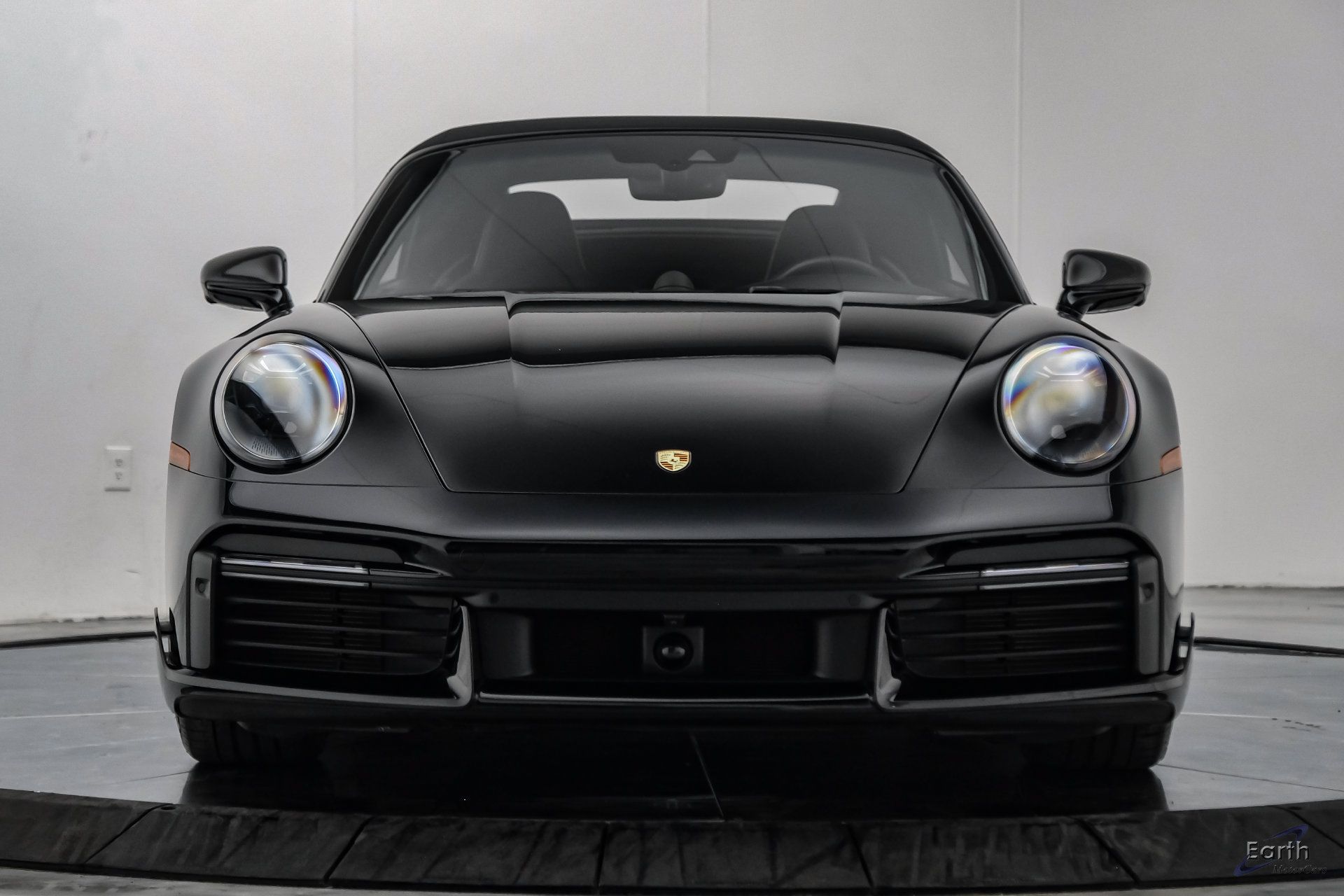 Used 2025 Porsche 911 Turbo S w/ Exterior Sport Package AWD/4WD image 37