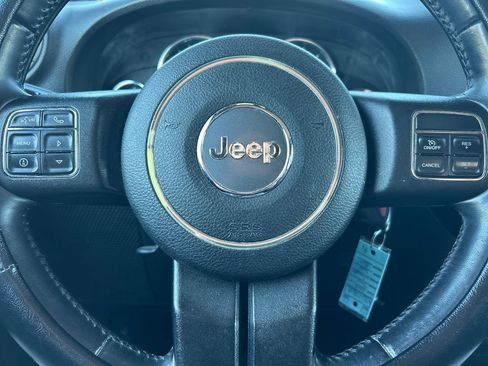 Used 2013 Jeep Wrangler Unlimited Sport AWD/4WD image 9