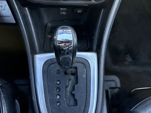 Used 2013 Chrysler 200 Limited w/ Sun & Sound Pkg image 23