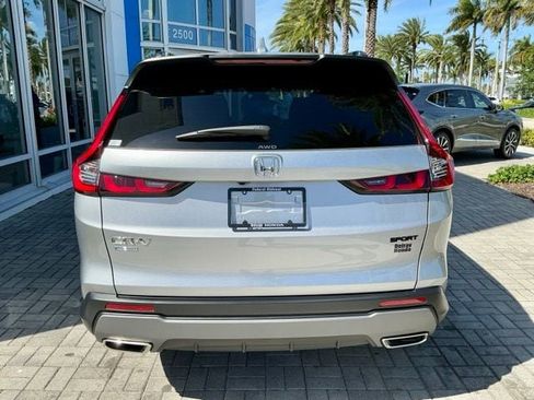 Certified 2025 Honda CR-V Sport image 5