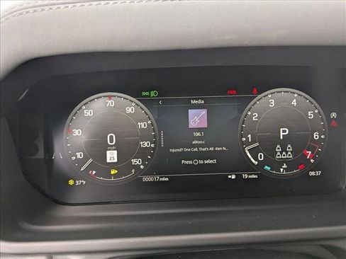 New 2026 Land Rover Defender 130 X-Dynamic SE image 12