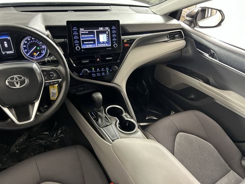Used 2021 Toyota Camry LE w/ Carpet Mat Package (TMS) image 22