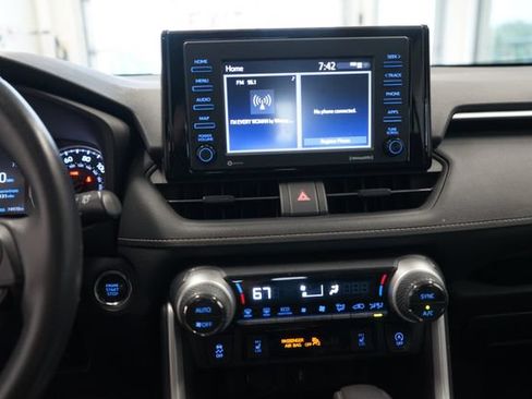 Used 2020 Toyota RAV4 XLE w/ Convenience Package AWD/4WD image 21