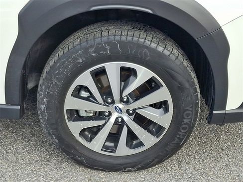 Certified 2023 Subaru Outback Premium image 9