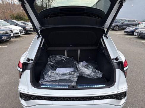 New 2026 Audi Q3 quattro 2.0T image 14