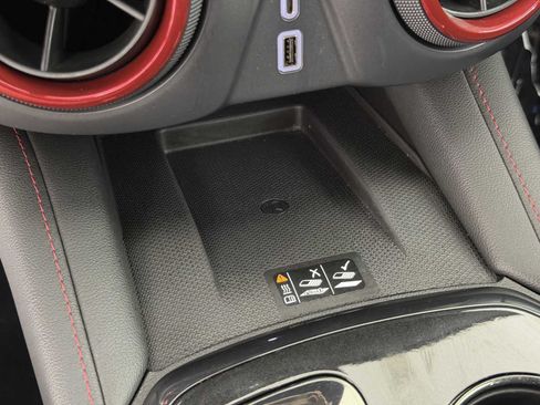 Used 2021 Chevrolet Blazer RS w/ Enhanced Convenience Package FWD image 30
