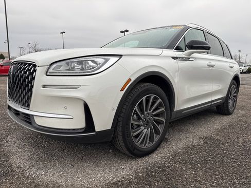 Used 2023 Lincoln Corsair Reserve w/ Equipment Group 202A image 1