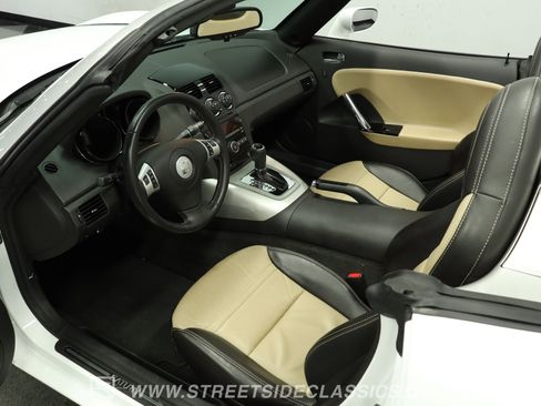 Used 2009 Saturn Sky Red Line image 4