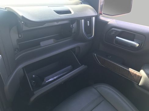 Certified 2021 GMC Sierra 1500 Denali w/ Denali Ultimate Package AWD/4WD image 41
