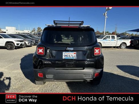 Used 2019 Jeep Renegade Limited image 6