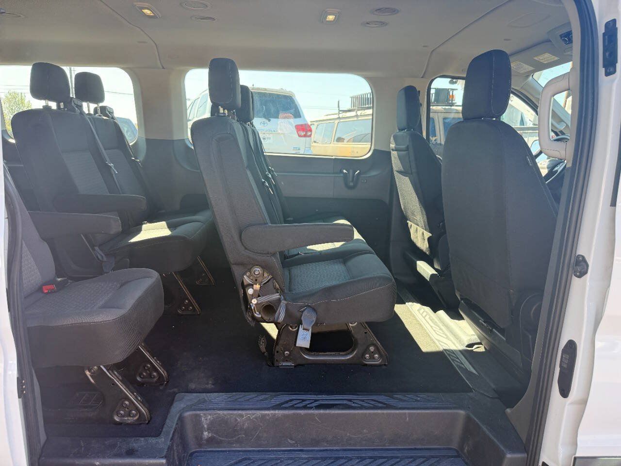 Used 2023 Ford Transit 350 XLT RWD image 20