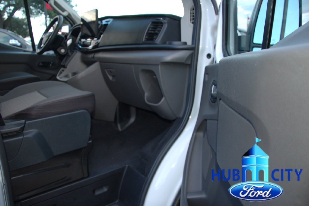 Used 2023 Ford Transit 350 XLT RWD image 15