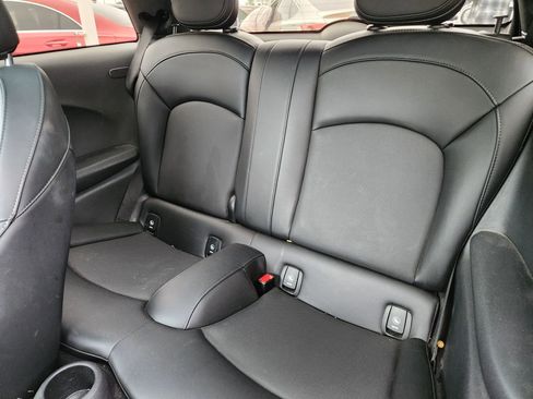 Used 2018 MINI Cooper S image 11