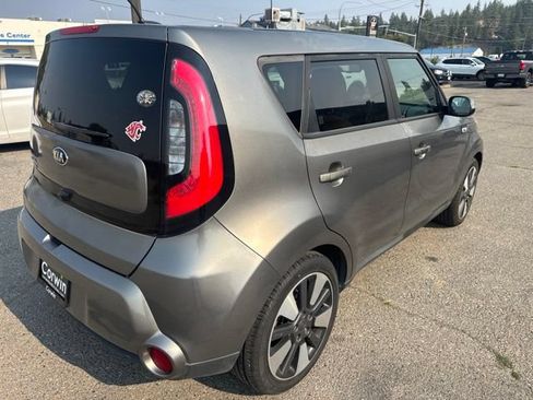 Used 2016 Kia Soul ! w/ Premium Package FWD image 8