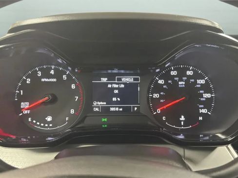 Used 2025 Chevrolet Trax LS FWD image 11