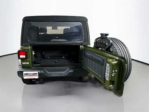 Used 2024 Jeep Wrangler Sport S image 31