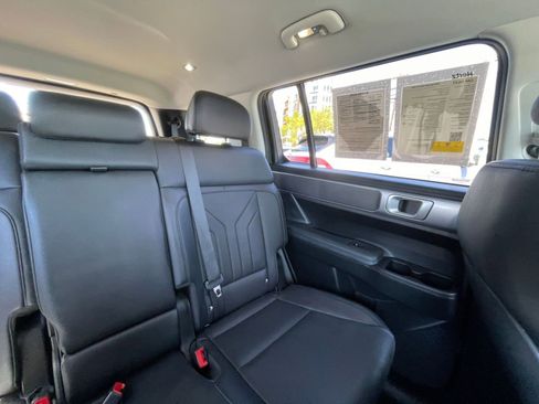 Used 2025 Hyundai Santa Fe SEL image 40