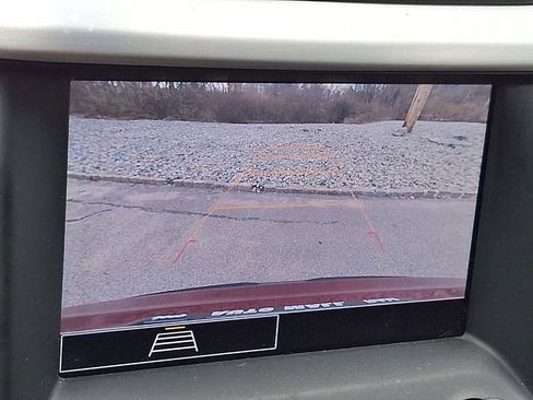 Used 2020 GMC Acadia SLE w/ Driver Convenience Package image 15