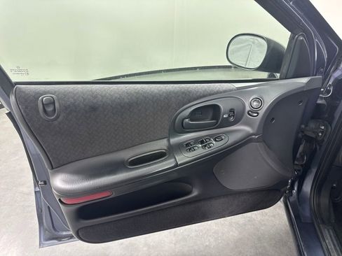 Used 2001 Dodge Intrepid SE FWD image 10