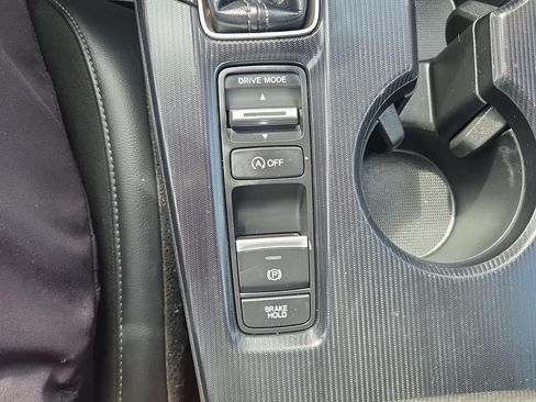 Used 2022 Honda Civic Sport image 18