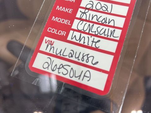 Used 2021 Lincoln Corsair Reserve w/ Equipment Group 201A image 26