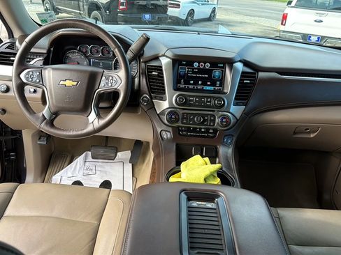 Used 2015 Chevrolet Tahoe LT AWD/4WD image 13