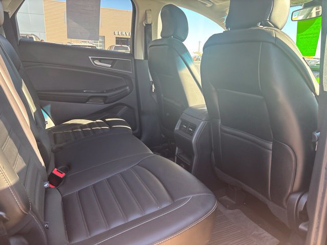 Used 2019 Ford Edge SEL w/ Equipment Group 201A AWD/4WD image 11