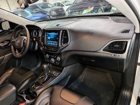 Used 2022 Jeep Cherokee Latitude Lux FWD image 27