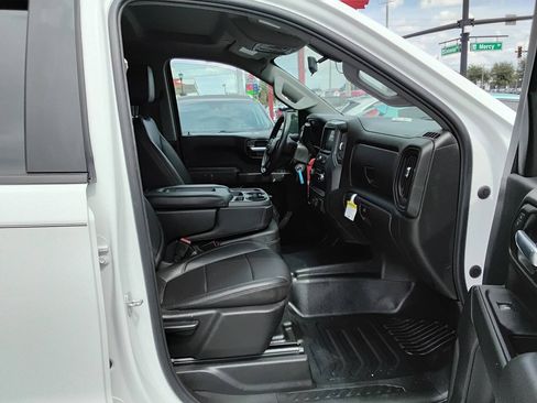 Used 2020 Chevrolet Silverado 1500 W/T w/ WT Value Package RWD image 4