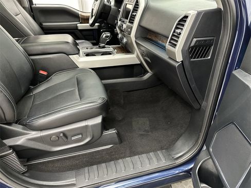 Used 2019 Ford F150 Lariat w/ Equipment Group 502A Luxury image 25