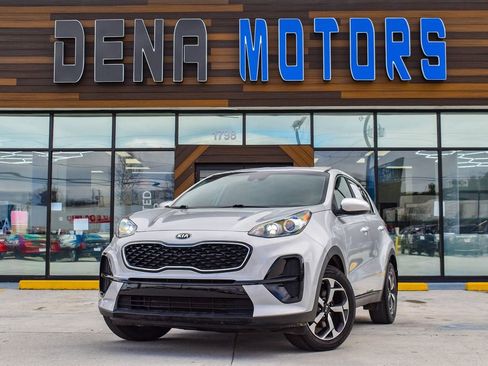 Used 2022 Kia Sportage LX image 1