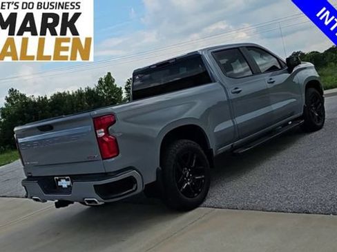 Used 2024 Chevrolet Silverado 1500 RST AWD/4WD image 8