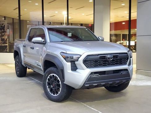 New 2026 Toyota Tacoma TRD Off-Road AWD/4WD image 37