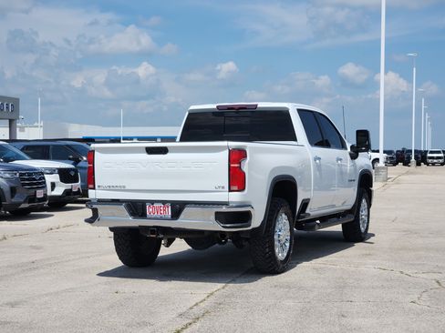 Used 2024 Chevrolet Silverado 2500 LTZ w/ LTZ Plus Package AWD/4WD image 7