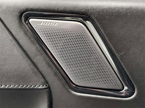 Used 2023 GMC Sierra 1500 AT4X image 13