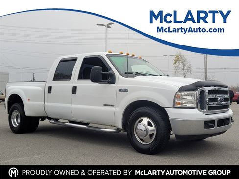 Used 2001 Ford F350 XLT image 1